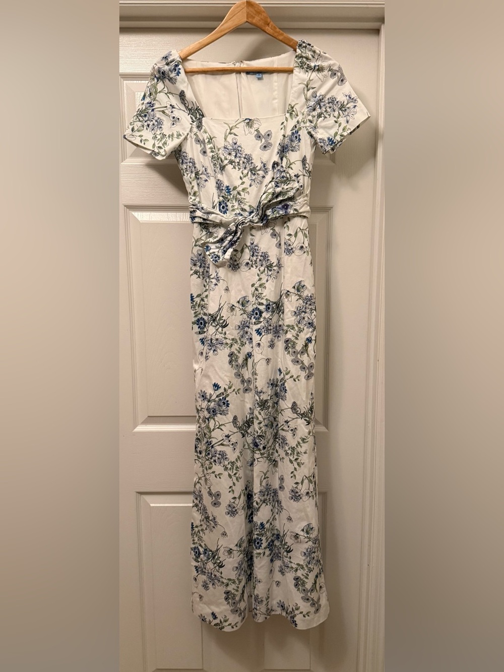 ANTONIO MELANI Cream Blouse with Light Blue Jumpsuit